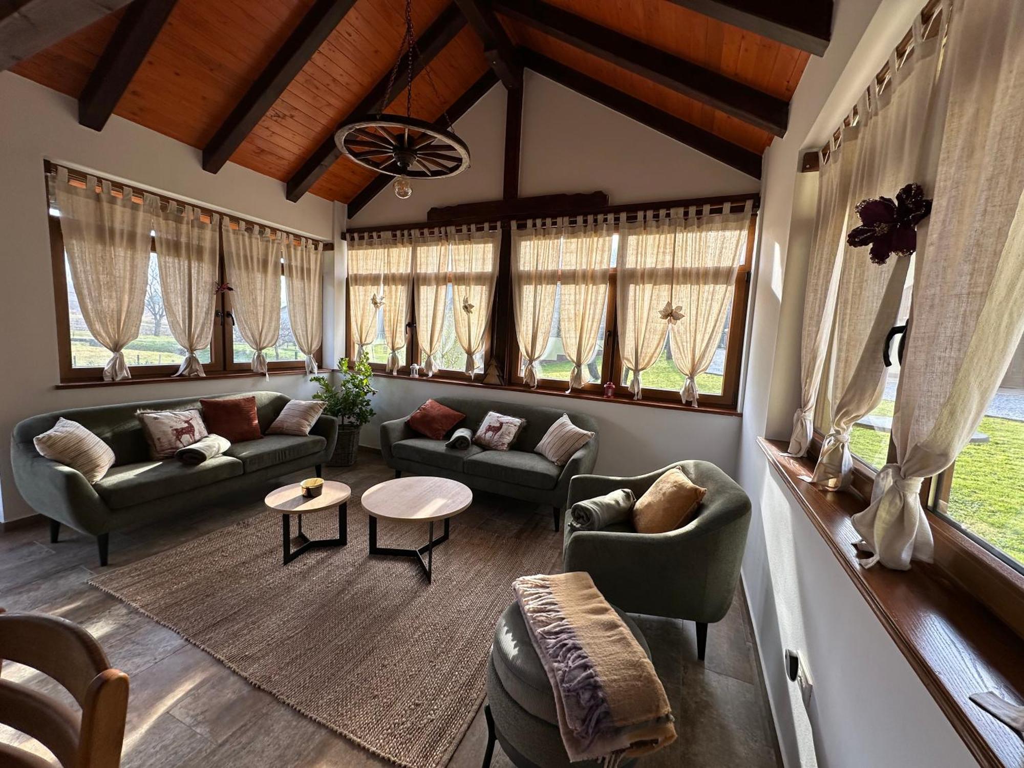 Ruralna Kuca 'Villa Zagorka' Za Odmor Sa Bazenom I Bocalistem Donja Pacetina ภายนอก รูปภาพ
