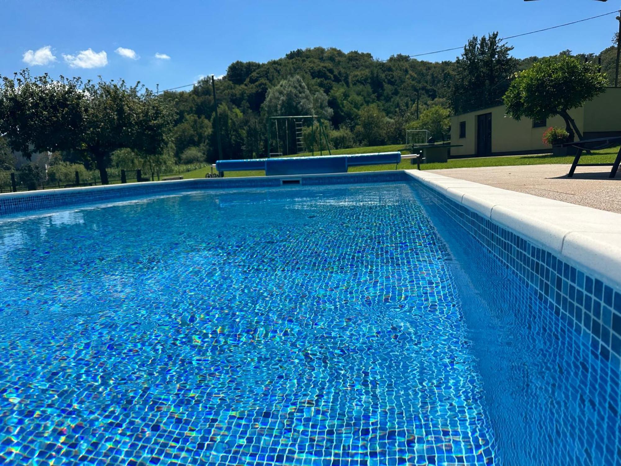 Ruralna Kuca 'Villa Zagorka' Za Odmor Sa Bazenom I Bocalistem Donja Pacetina ภายนอก รูปภาพ